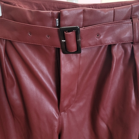 Pleather pants - Picture 3 of 4